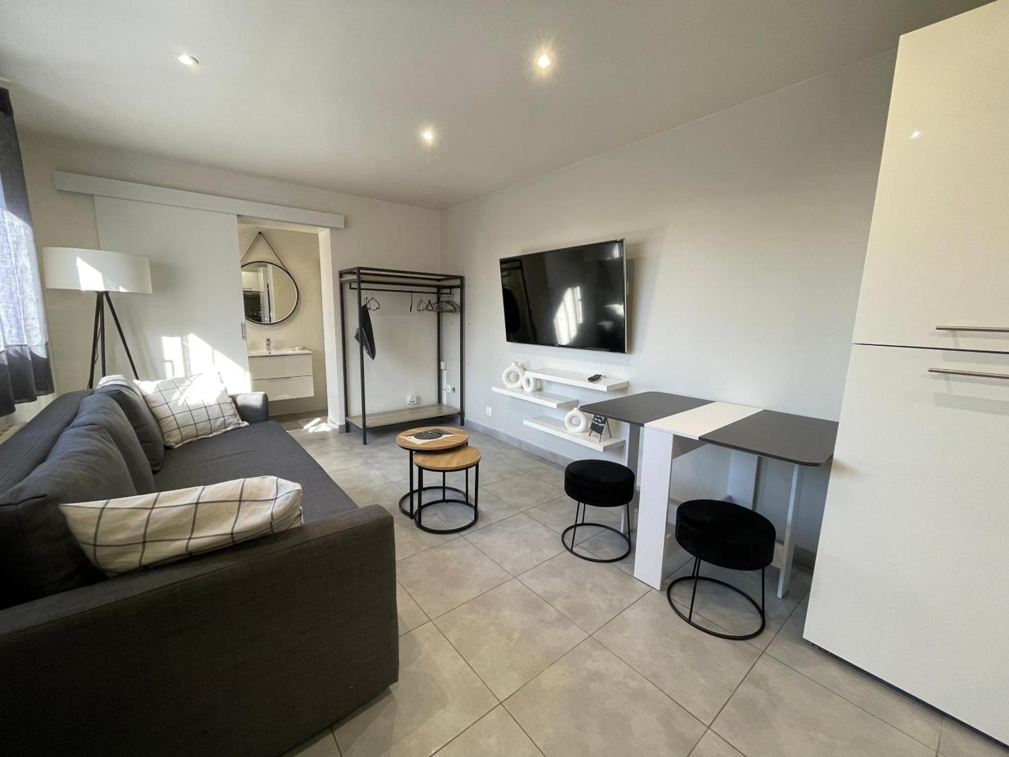 Dependance Cosy Et Paisible Apartment Osny Exterior foto