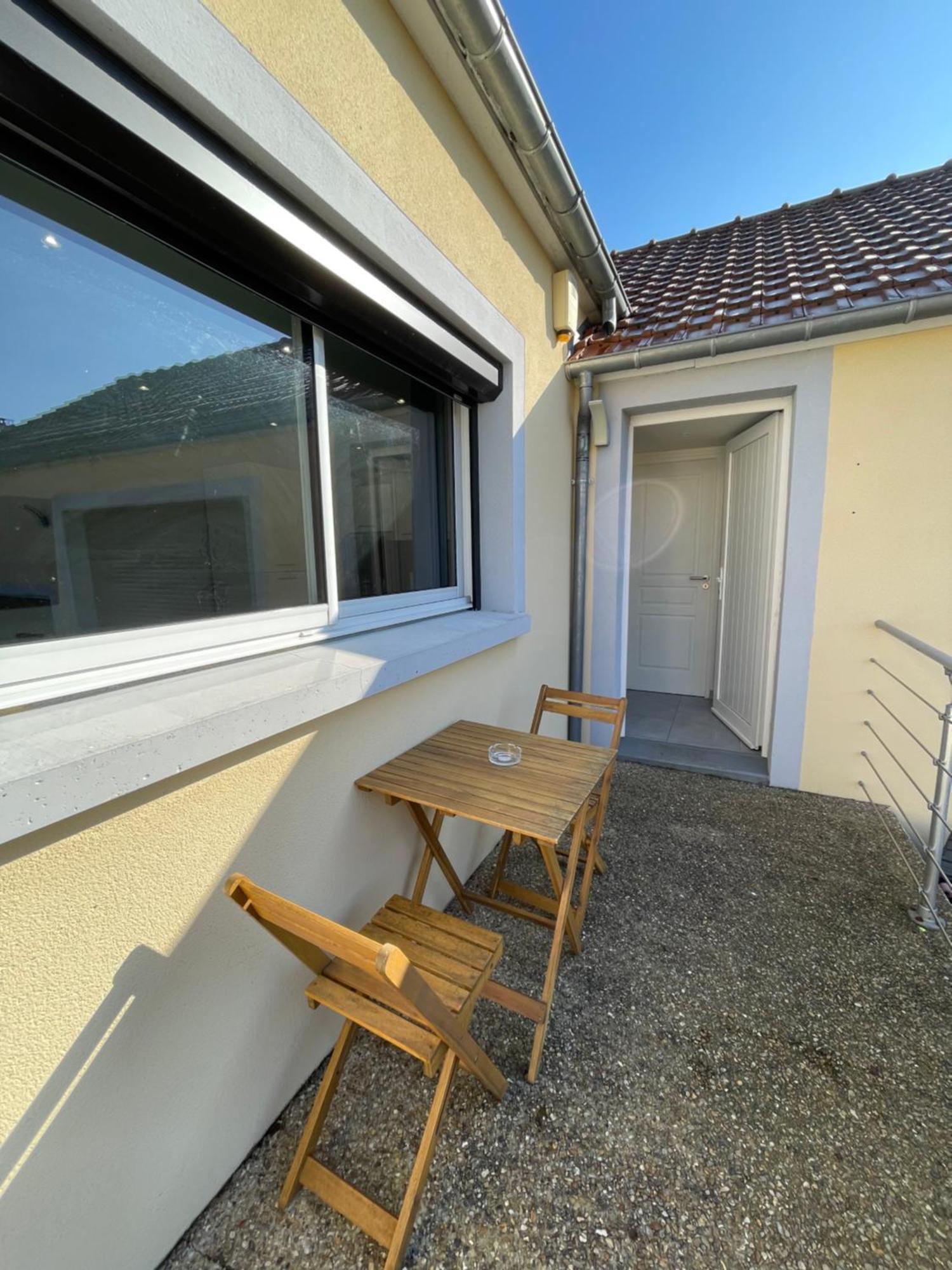 Dependance Cosy Et Paisible Apartment Osny Exterior foto